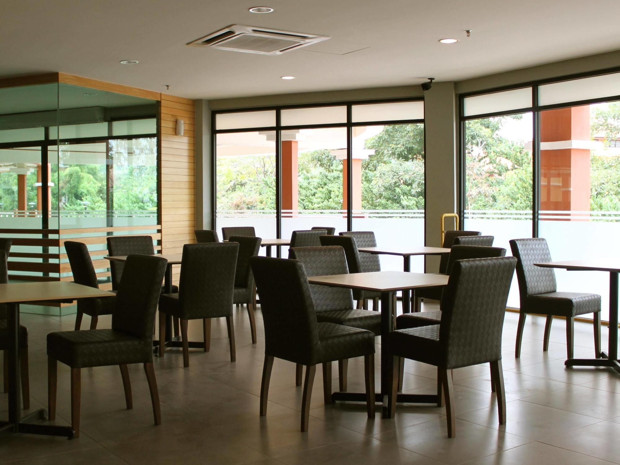 Roof Garden Hotel Shah Alam Dış mekan fotoğraf