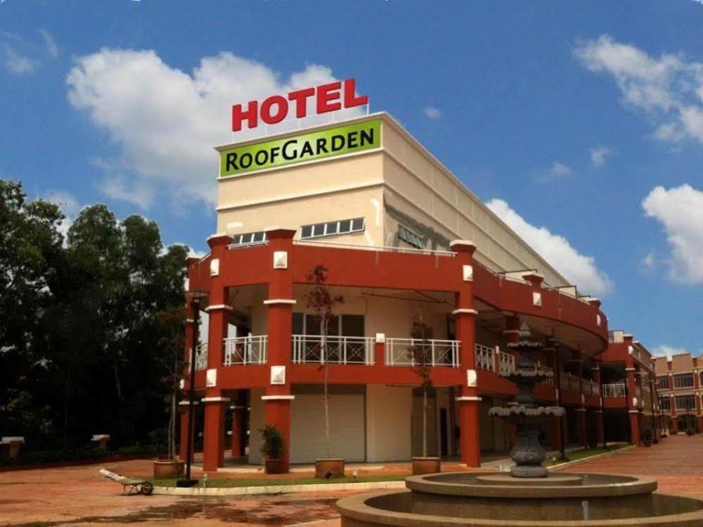Roof Garden Hotel Shah Alam Dış mekan fotoğraf